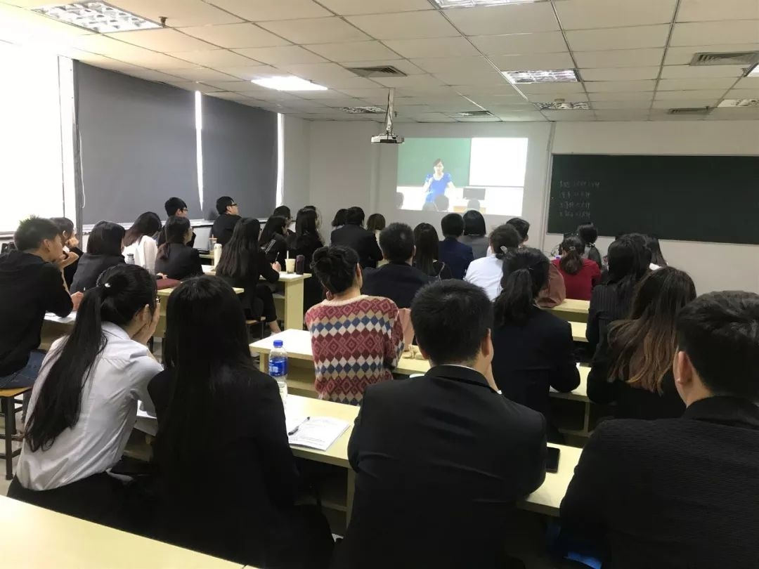 教学与素养齐飞 ——春华教育集团2019年新教师教学素养培训圆满落幕