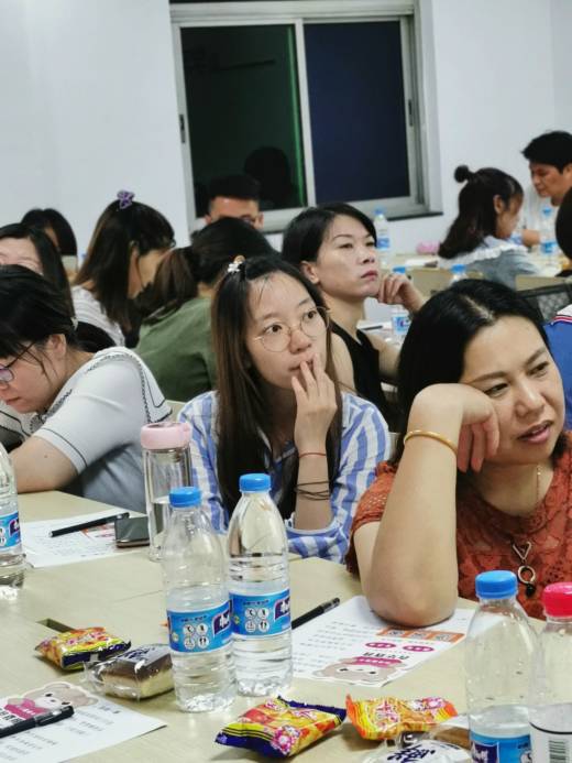 【初会表彰及讲座】热烈庆祝临浦春华初级会计考证表彰大会及会计政策讲座顺利举办