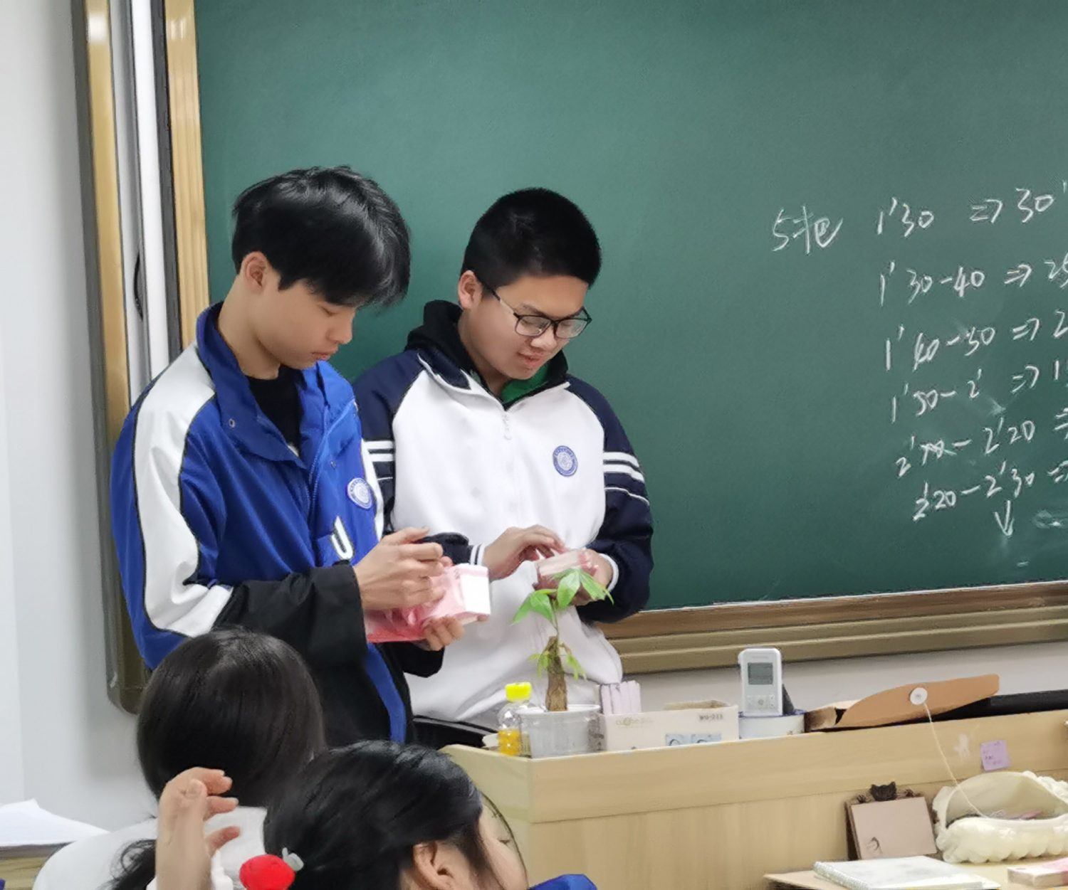 【才华资讯】温州市才华技工学校2022学年第二学期期中考试如期举行